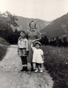 Erwin, Lilly and Flora, Zemmering holidays 1936